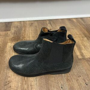 Froddo Leather Suede Snakeskin Print Black Boots Metallic Women's 40 US 9 NWT